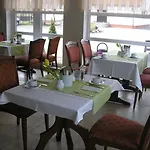 호텔 Lindenhotel 3*