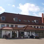 Lindenhotel 3*