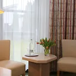 Lindenhotel 호텔 3*