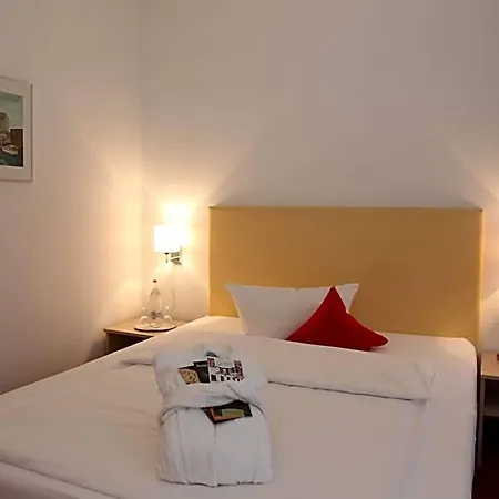 Lindenhotel Hotel