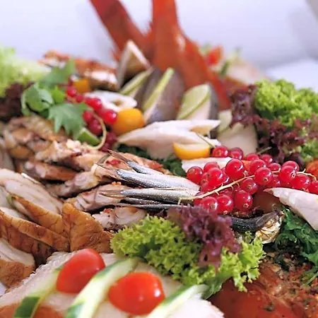 Lindenhotel Hotel 3*