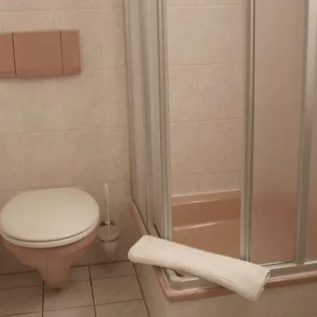 Lindenhotel Штральзунд