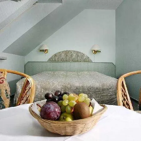 Lindenhotel Szálloda