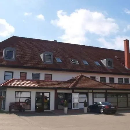 Lindenhotel 3*